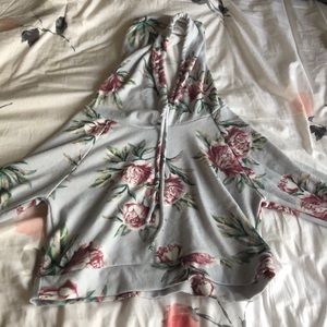 Floral cropped sweater